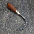 Crack and Crevice Weeder by Red Pig Garden Tools side view