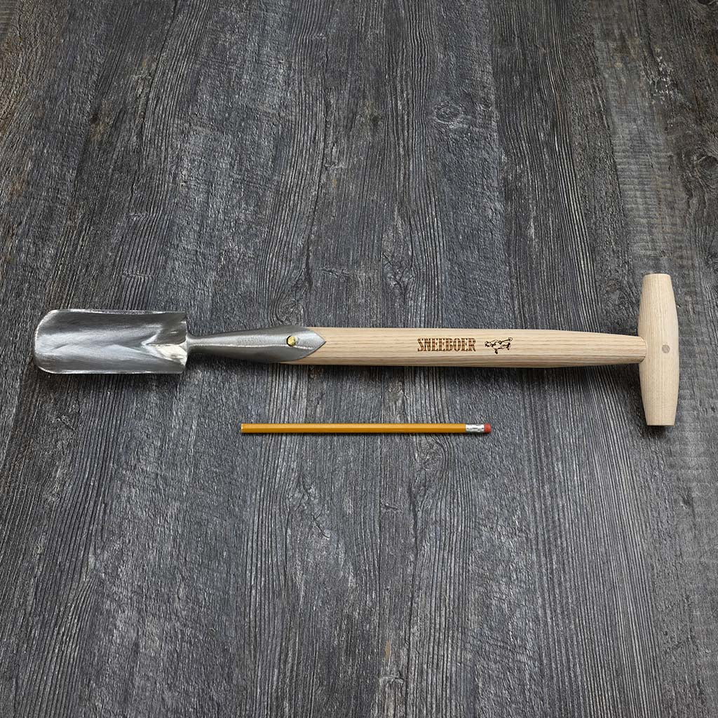 Sneeboer Bulb Shovel size comparison