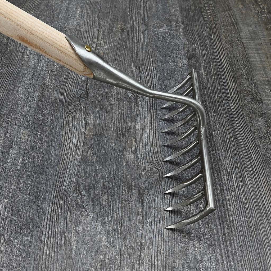 Sneeboer Narrow 10-Tine Garden Rake - top view