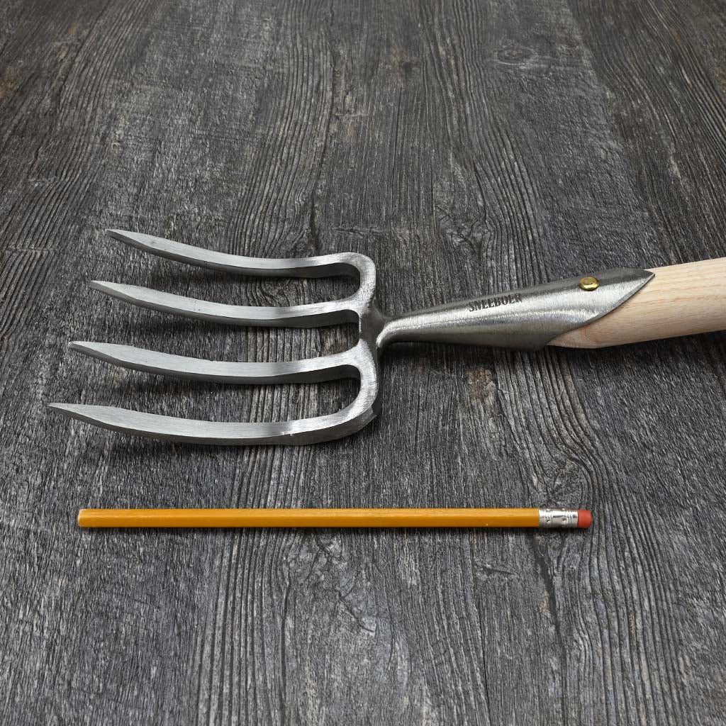 Sneeboer Perennial Garden Fork - size comparison