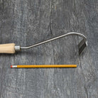 Sneeboer Raised Bed Narrow Garden Hoe - size comparison