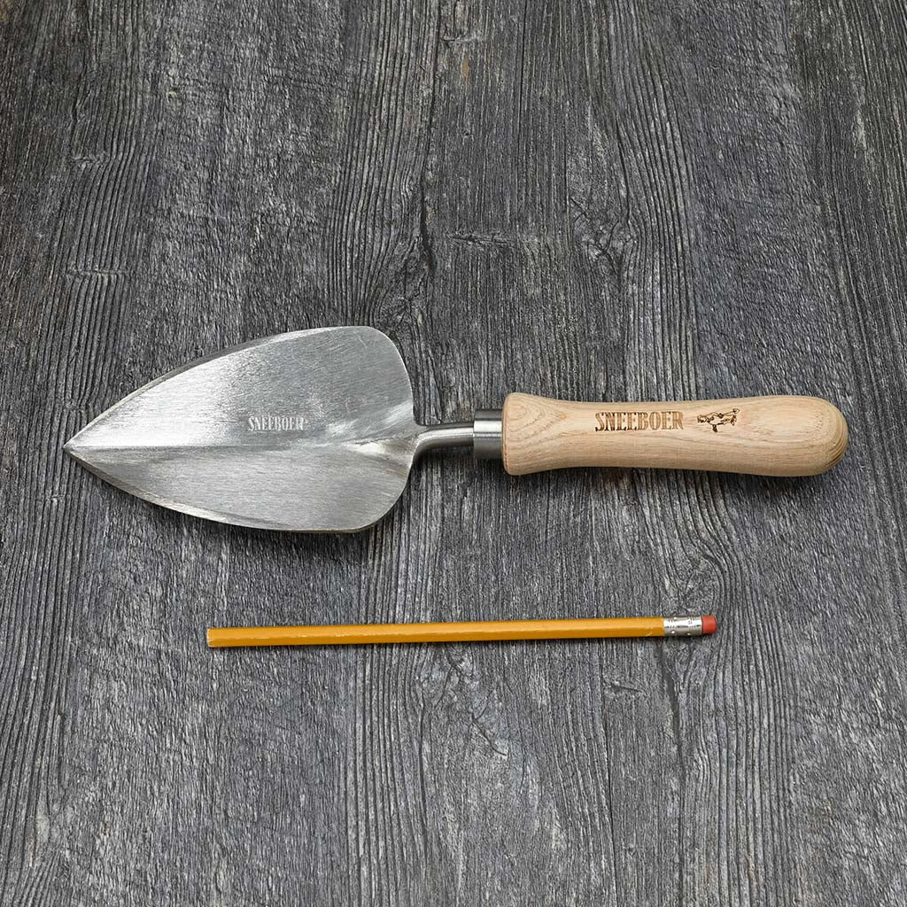 Sneeboer Transplanting Trowel – Garden Tool Company