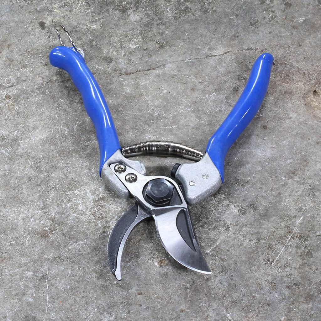 Bypass Pruning Shears A1 by Vesco