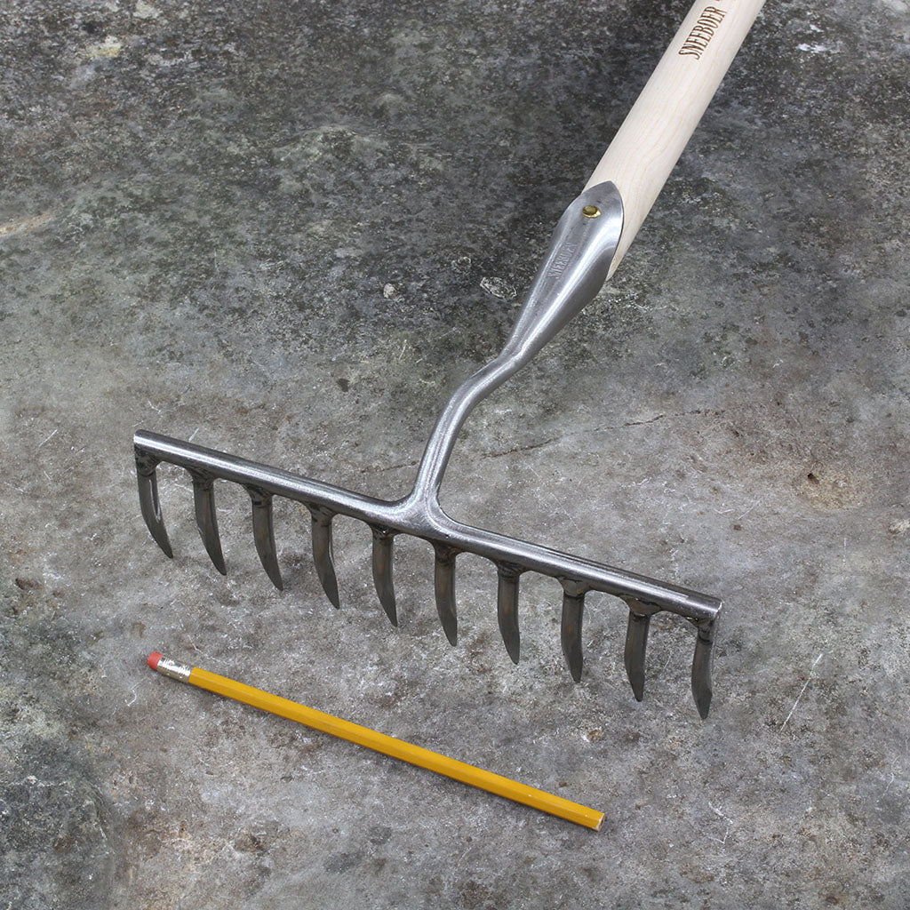 Narrow garden rake new arrivals